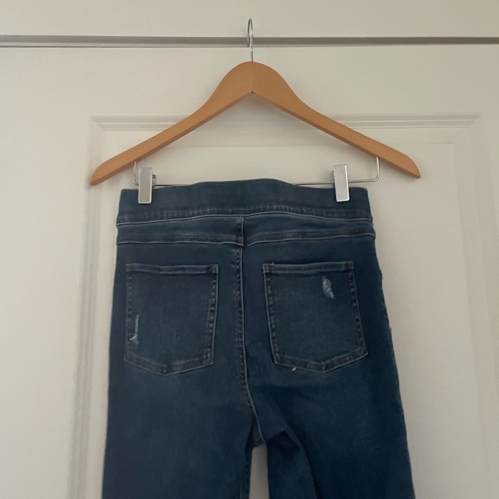 SPANX Distressed Ankle Skinny Jeans Medium Wash Tall - Picture 9 of 10